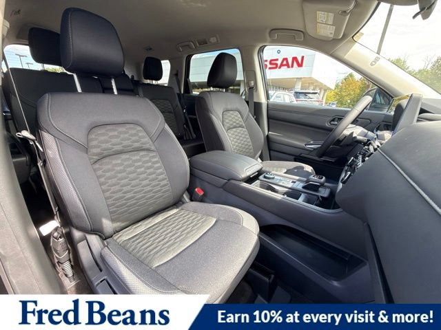 New 2026 Nissan Pathfinder SV AWD/4WD image 15