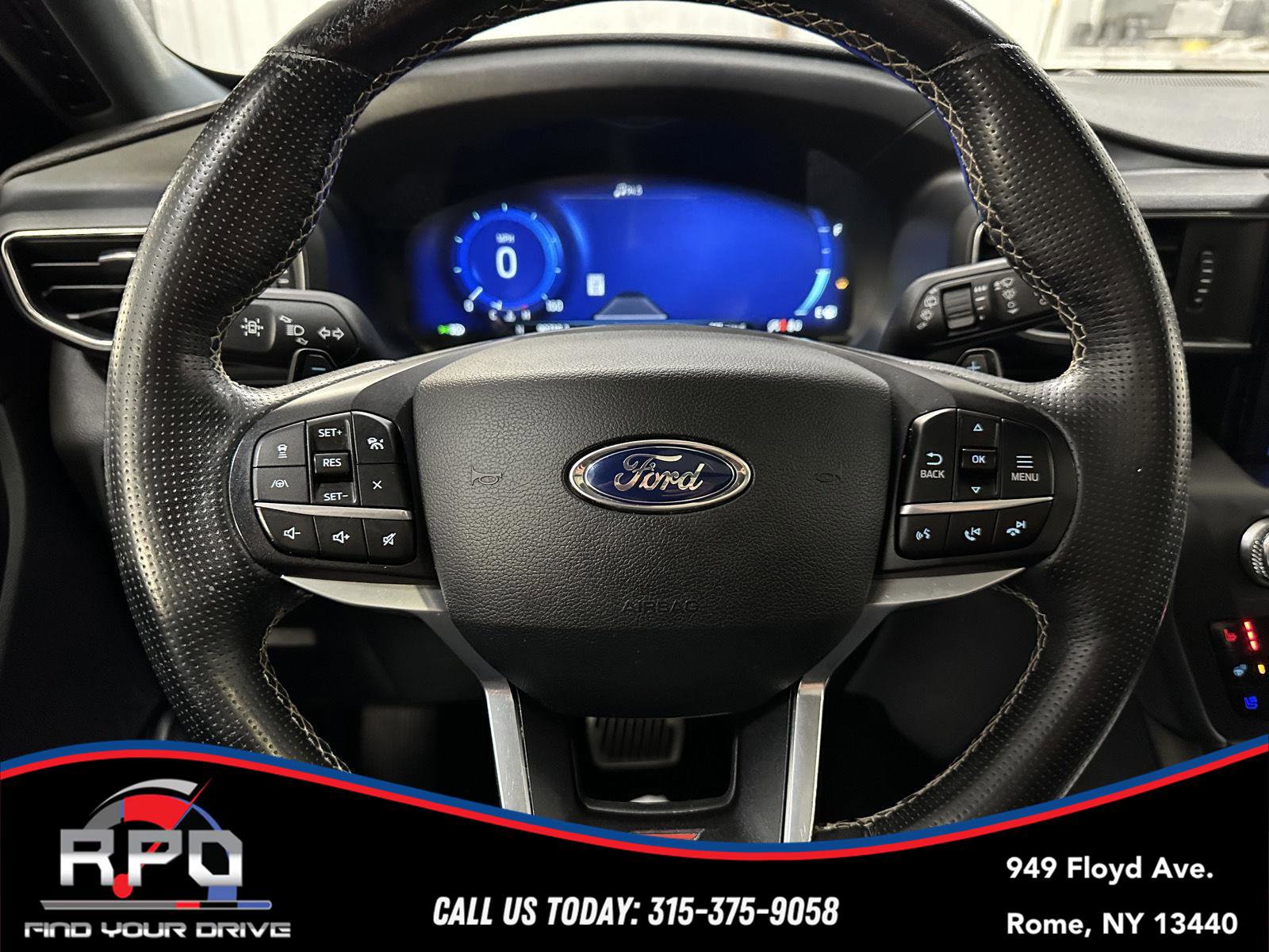 Used 2020 Ford Explorer ST w/ Premium Technology Package image 17