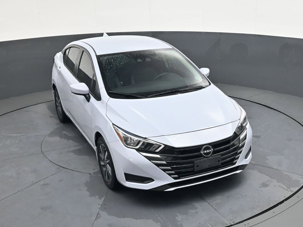 Used 2024 Nissan Versa SV w/ Trunk Package image 24