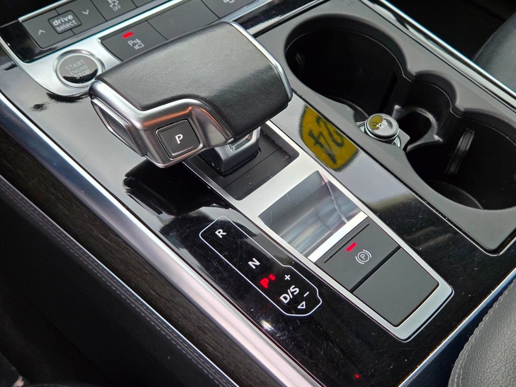 Used 2024 Audi Q7 3.0T Premium Plus AWD/4WD image 23