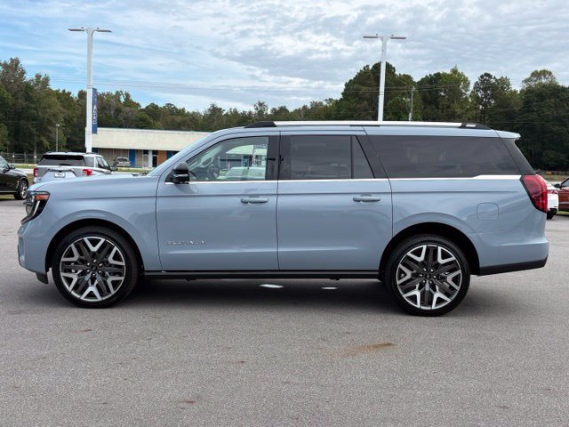 New 2027 Ford Expedition Max Platinum w/ Platinum Ultimate Package AWD/4WD image 2