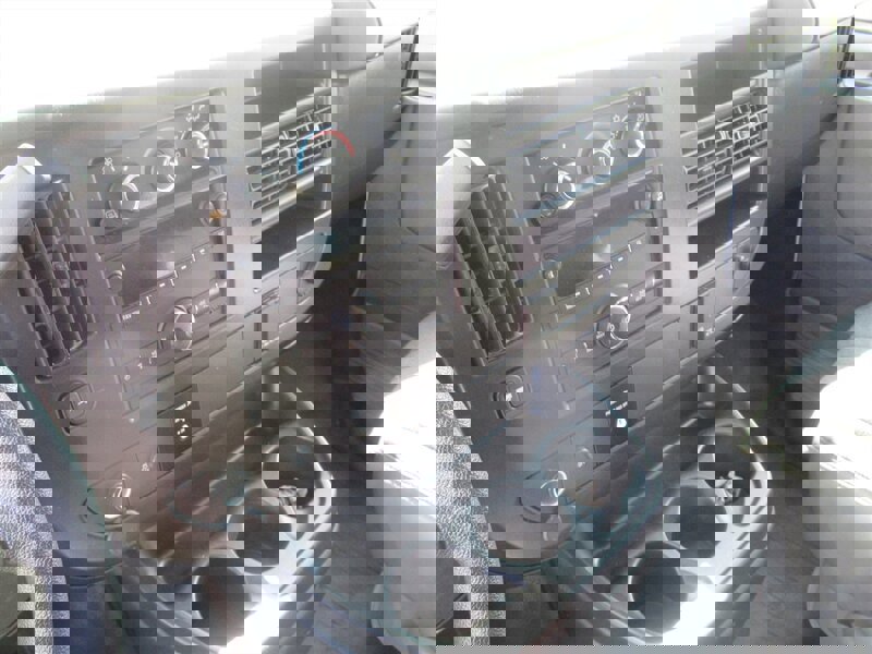 Used 2022 GMC Savana 2500 w/ Driver Convenience Package image 17