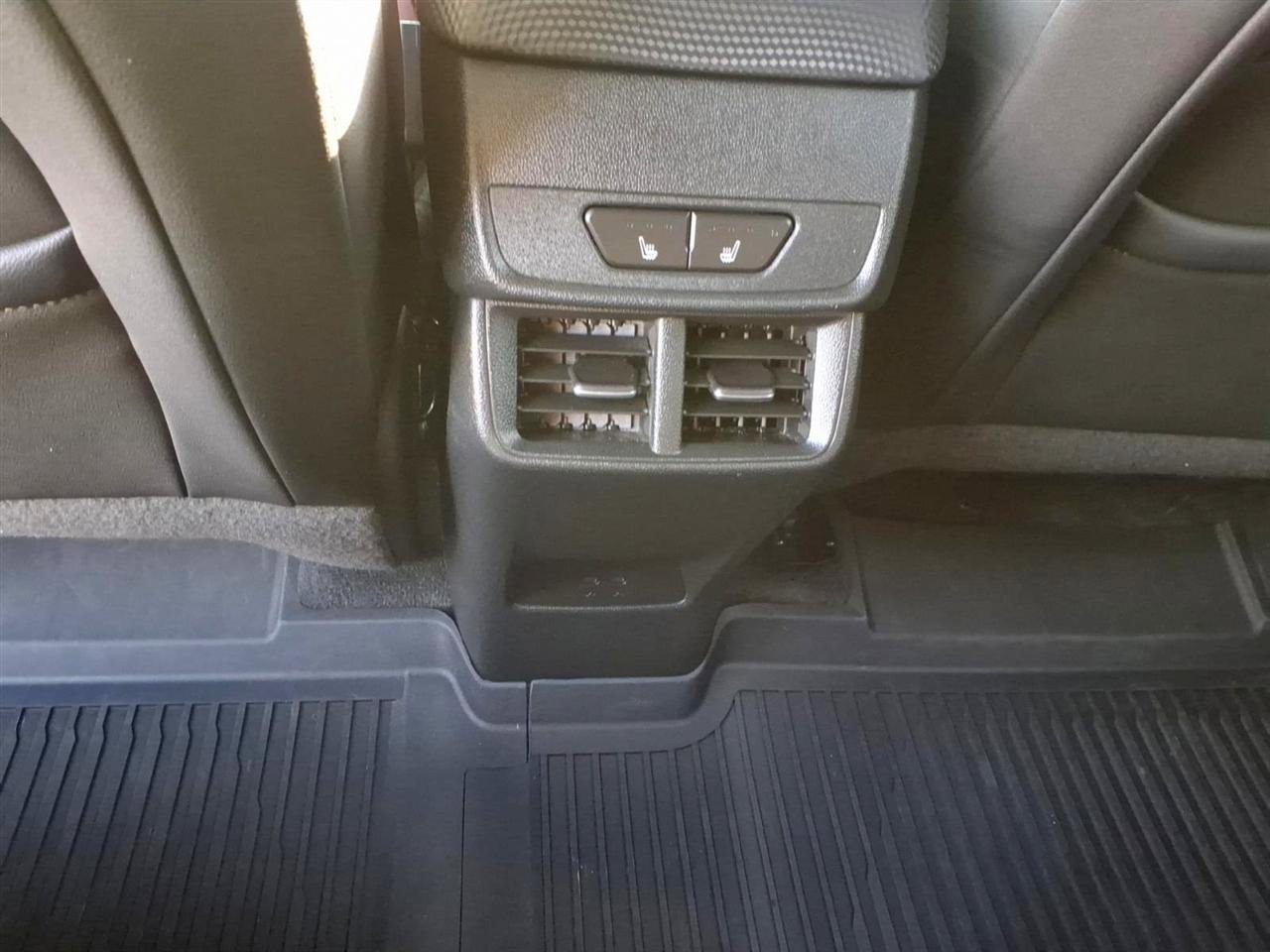 Used 2025 Chevrolet Equinox RS w/ Convenience Package III FWD image 10