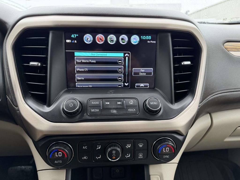 Used 2019 GMC Acadia Denali w/ Technology Package AWD/4WD image 27