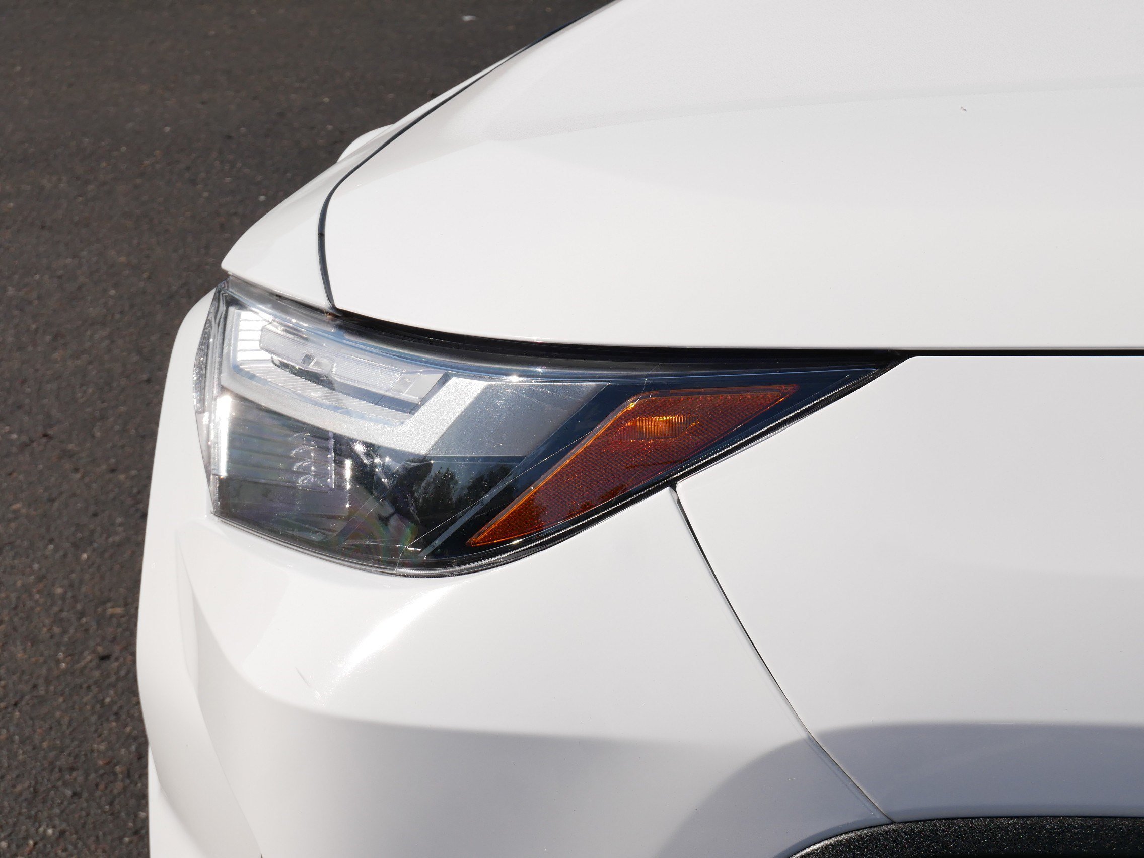 Certified 2025 Toyota RAV4 LE AWD/4WD image 16