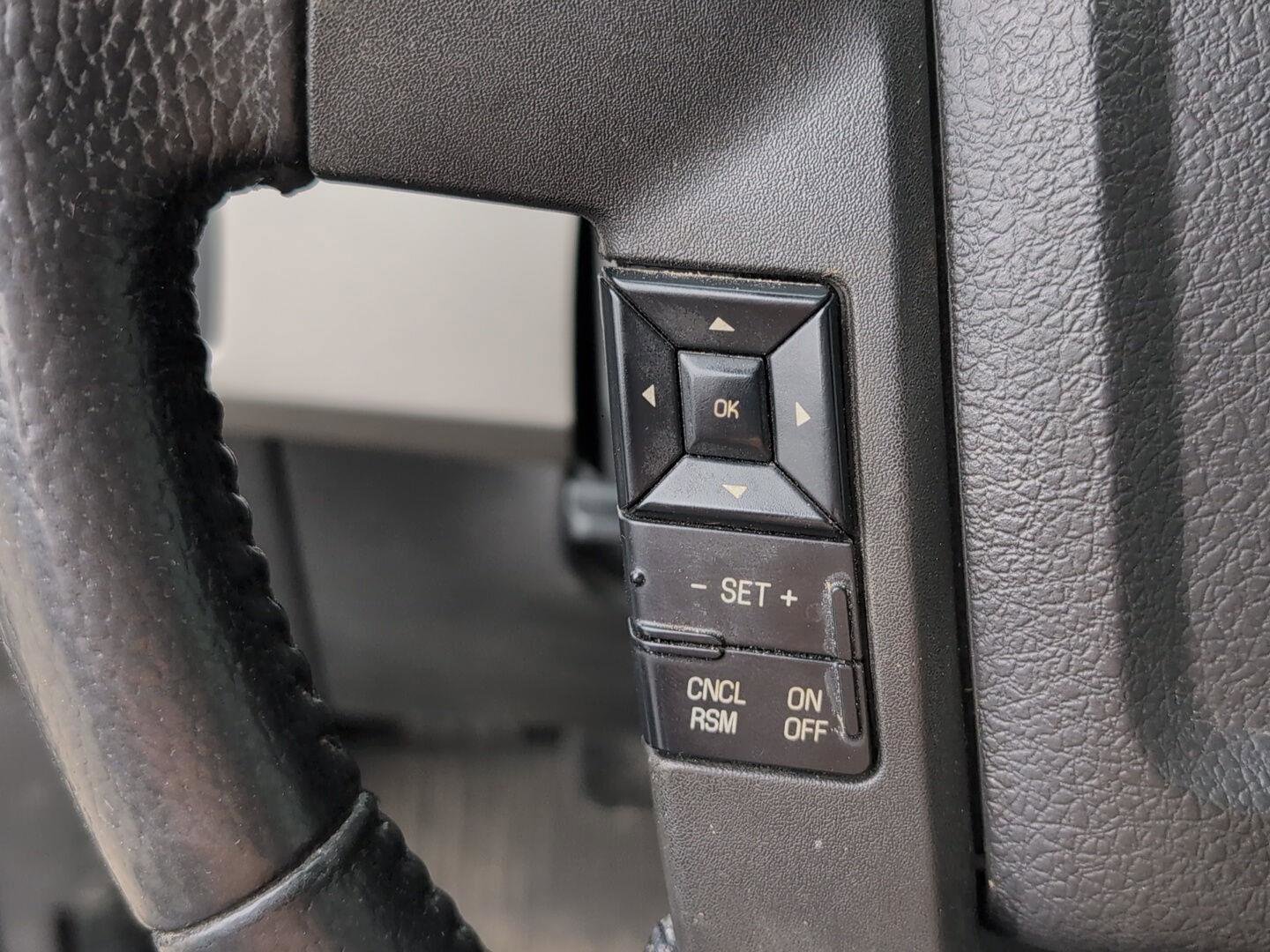 Used 2014 Ford F150 FX4 w/ Equipment Group 402A Luxury image 20