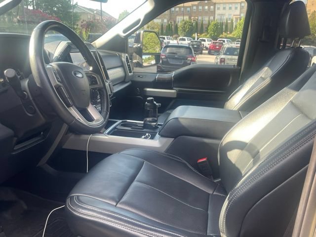 Used 2022 Ford F250 Lariat w/ Black Appearance Package AWD/4WD image 8