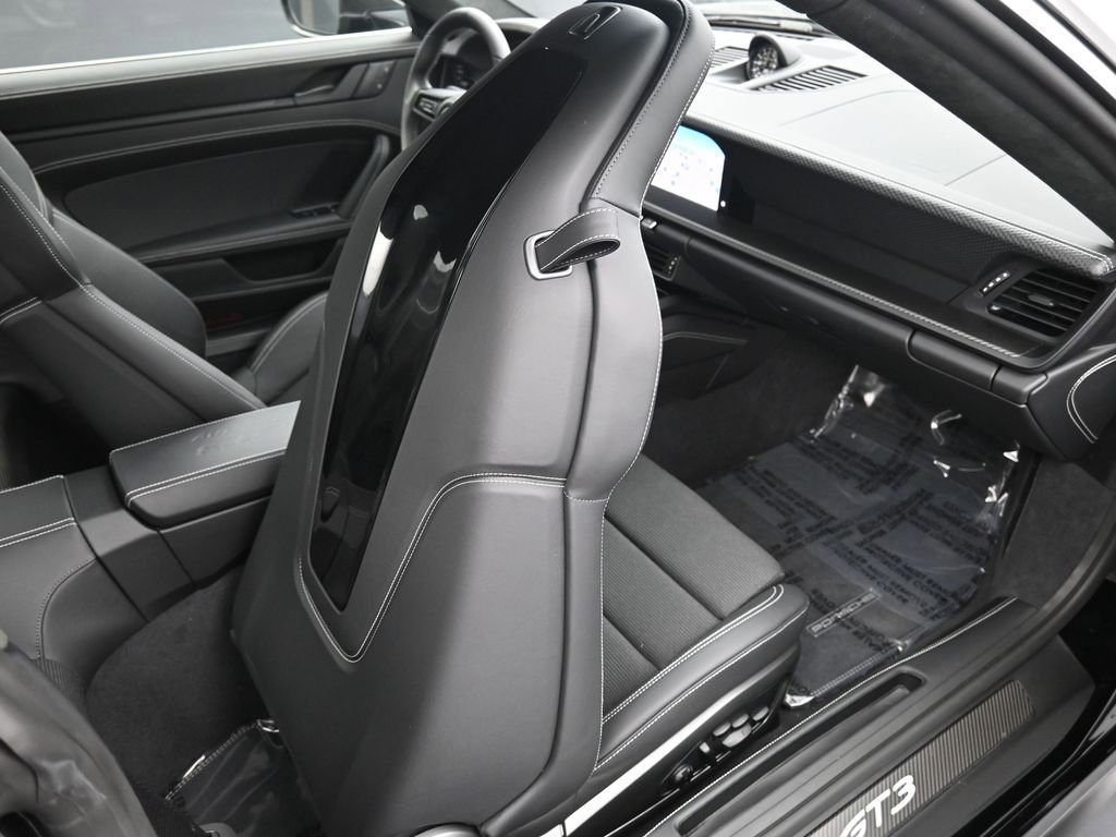 Used 2026 Porsche 911 GT3 image 32