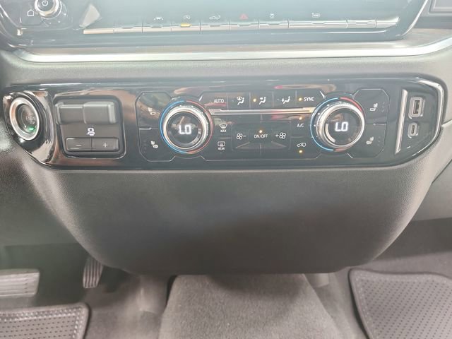 Used 2025 GMC Sierra 1500 SLT image 32