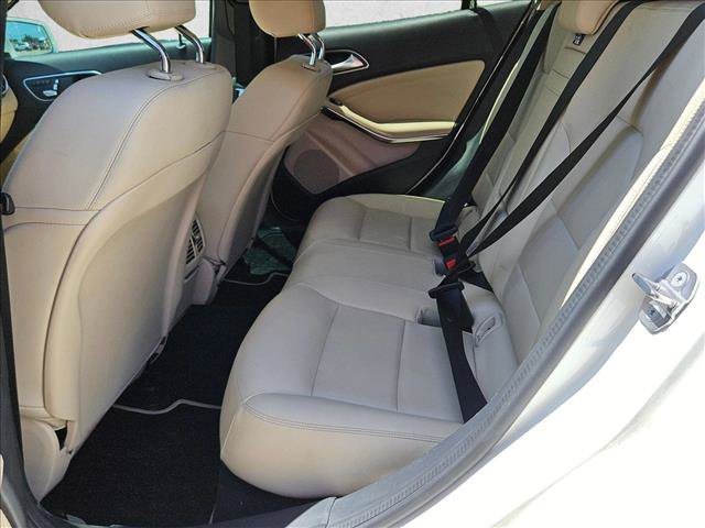 Used 2020 Mercedes-Benz GLA 250 image 18