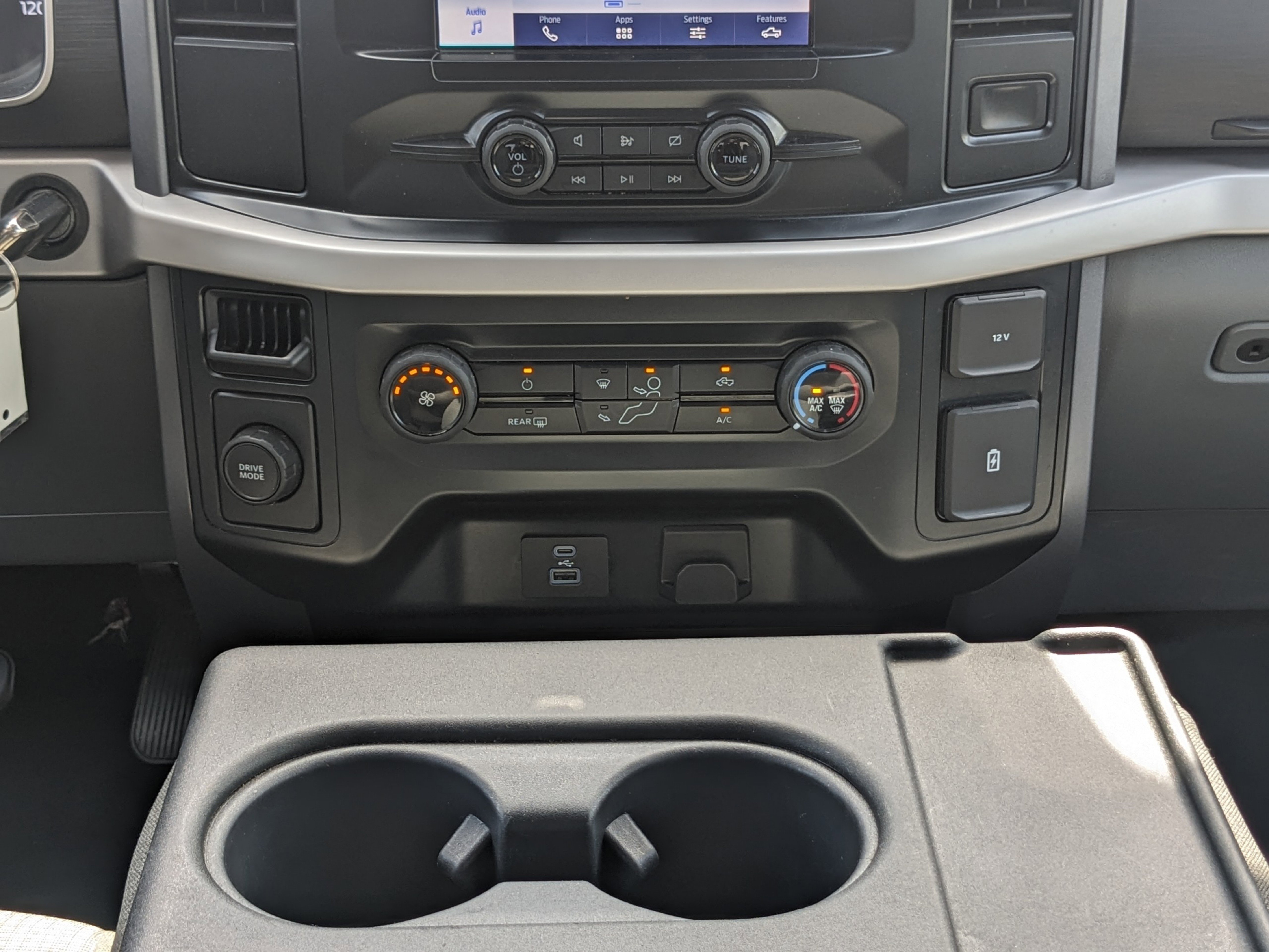 Used 2023 Ford F150 XLT image 19