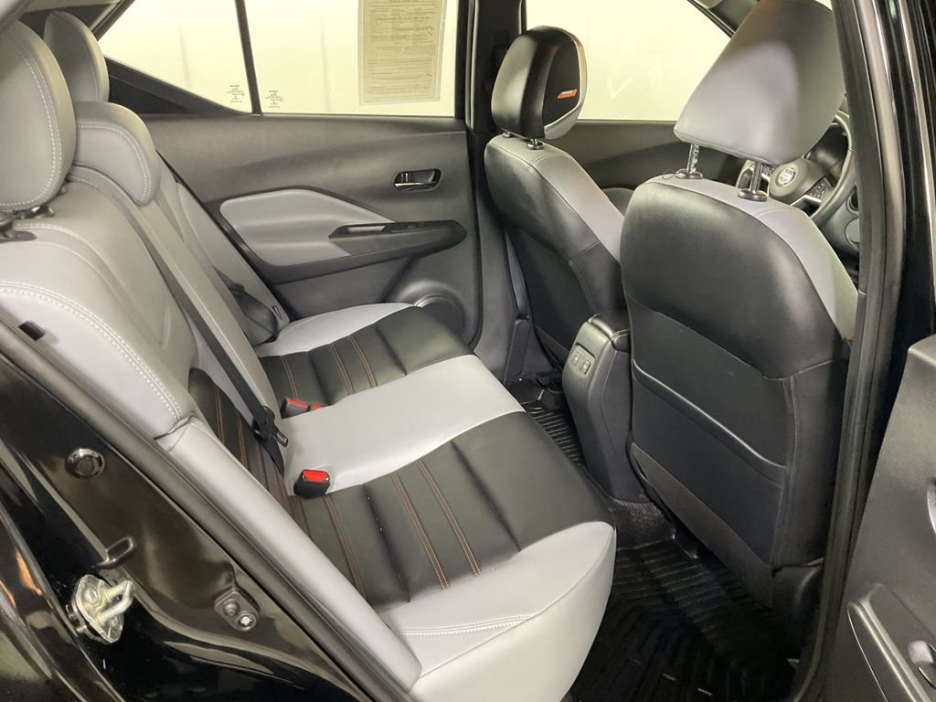 Used 2021 Nissan Kicks SR w/ SR Premium Package FWD image 22