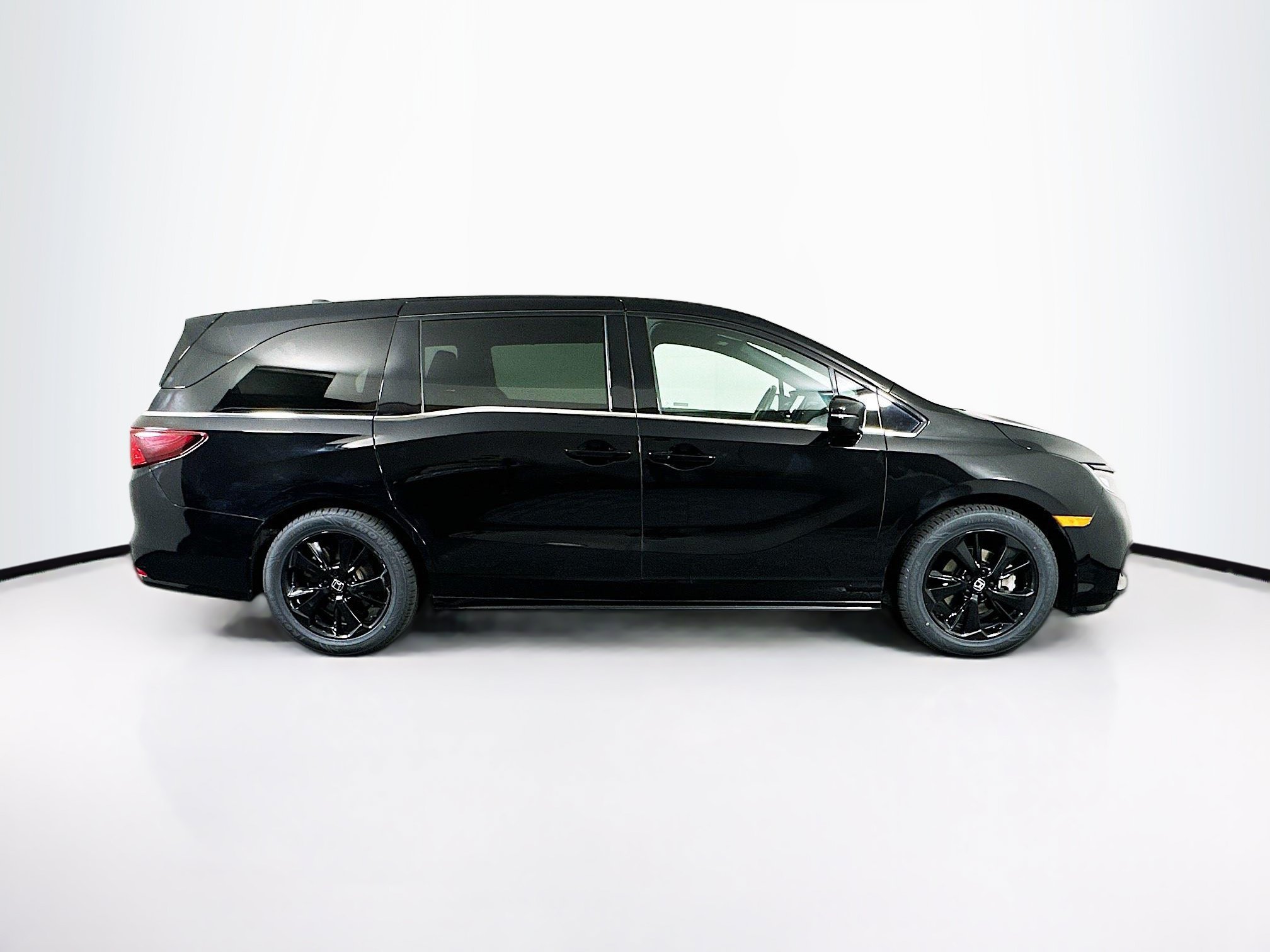 Used 2023 Honda Odyssey Sport image 10