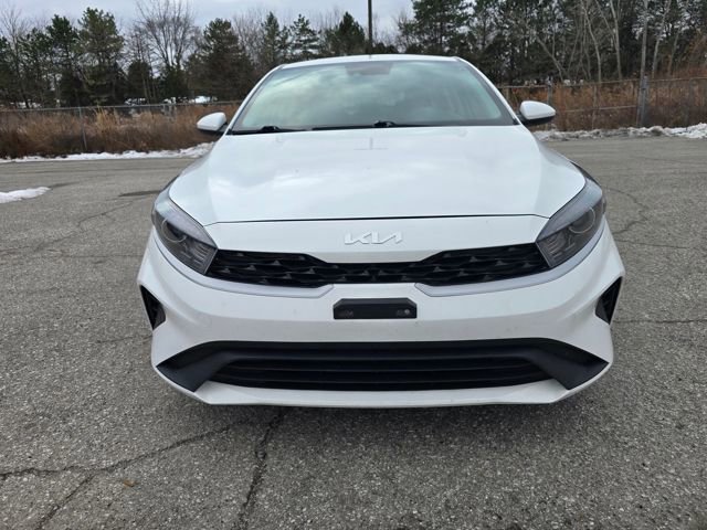 Used 2023 Kia Forte LXS image 8