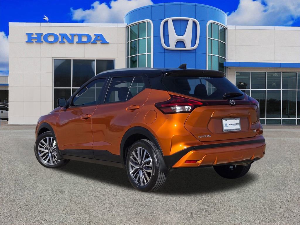 Used 2024 Nissan Kicks SV image 5