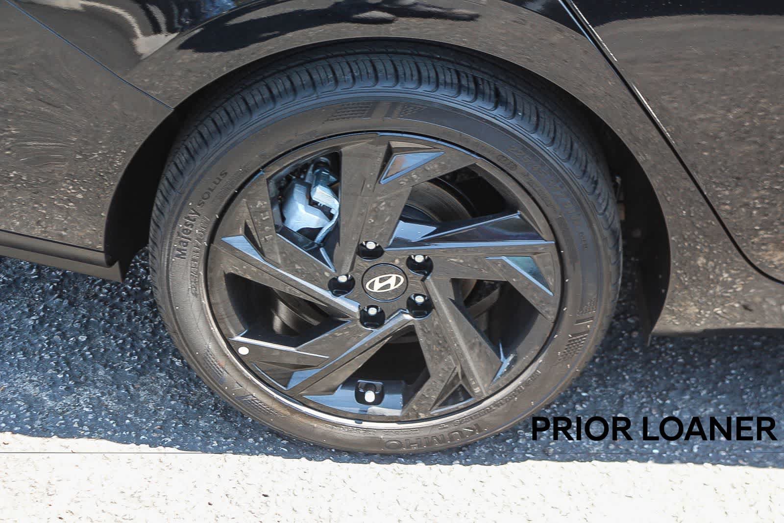 Certified 2026 Hyundai Elantra Sport FWD image 11