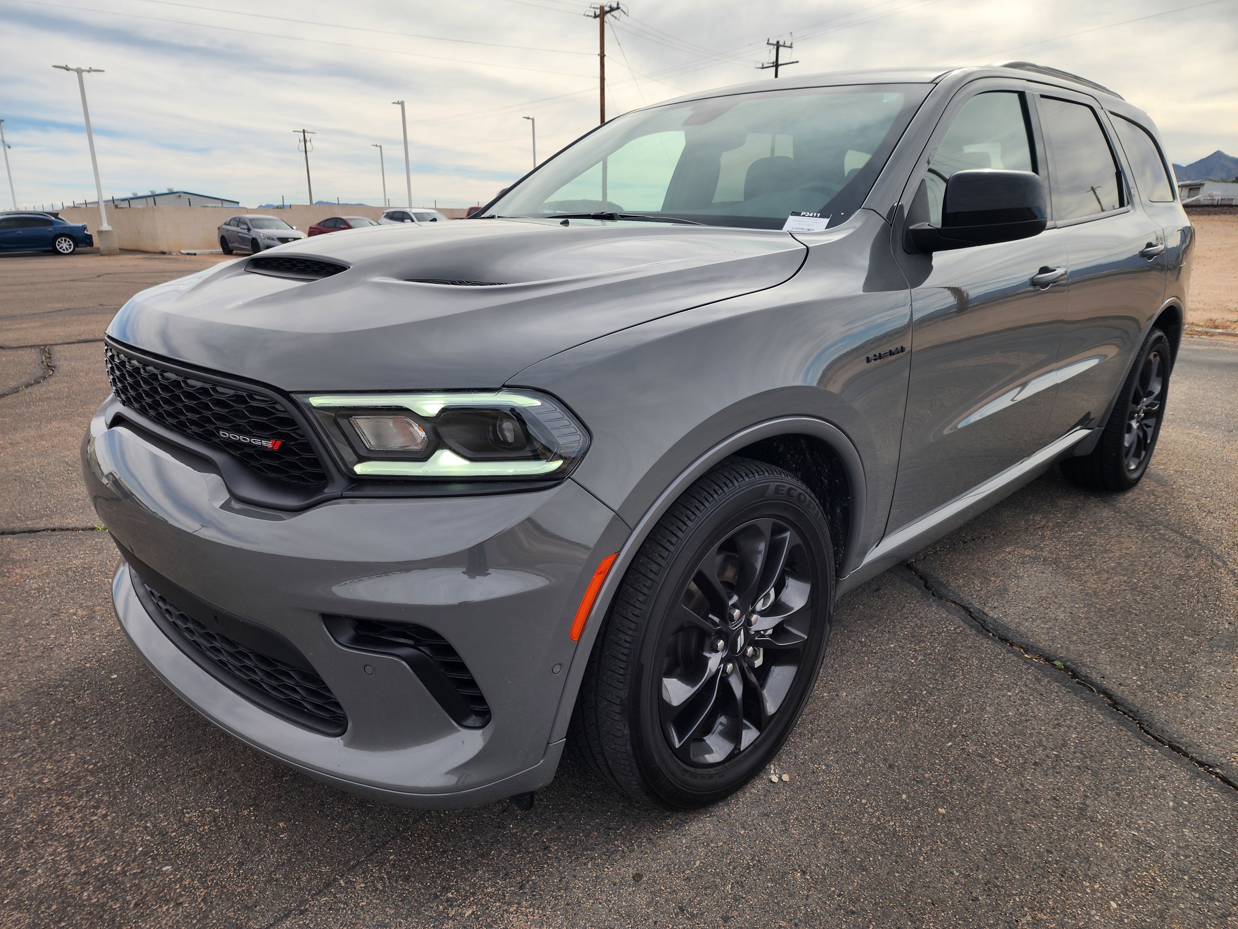 Used 2025 Dodge Durango R/T w/ Blacktop Package image 3