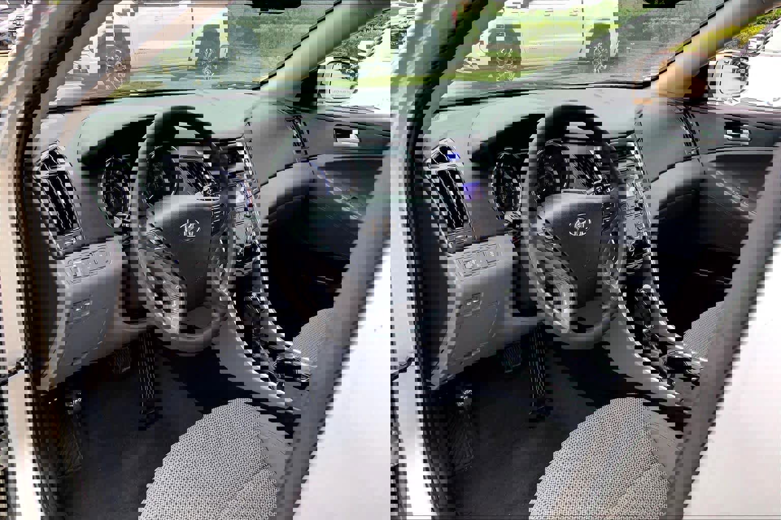 Used 2013 Hyundai Sonata GLS image 18