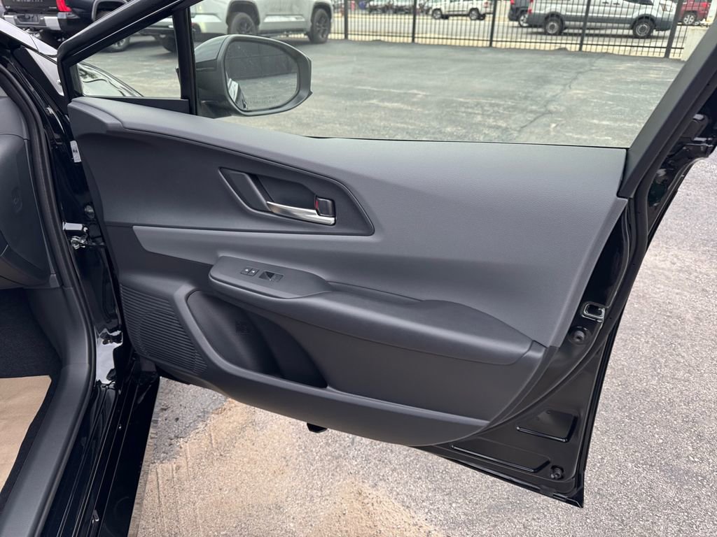New 2025 Toyota Prius XLE image 18