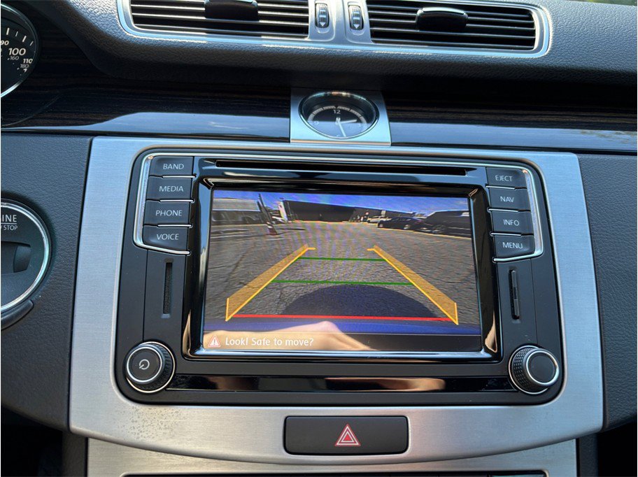 Used 2017 Volkswagen CC Sport image 25