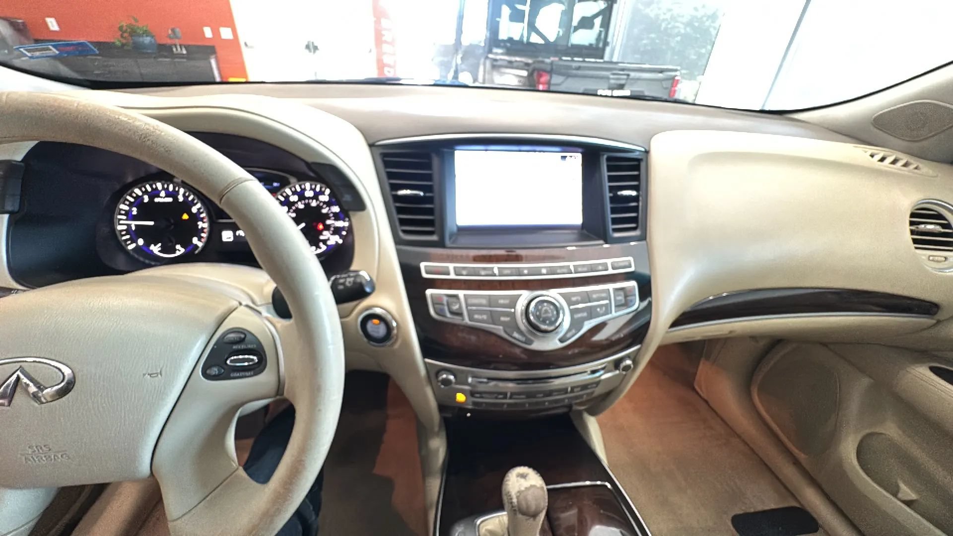 Used 2014 INFINITI QX60 FWD w/ Premium Plus Package image 41