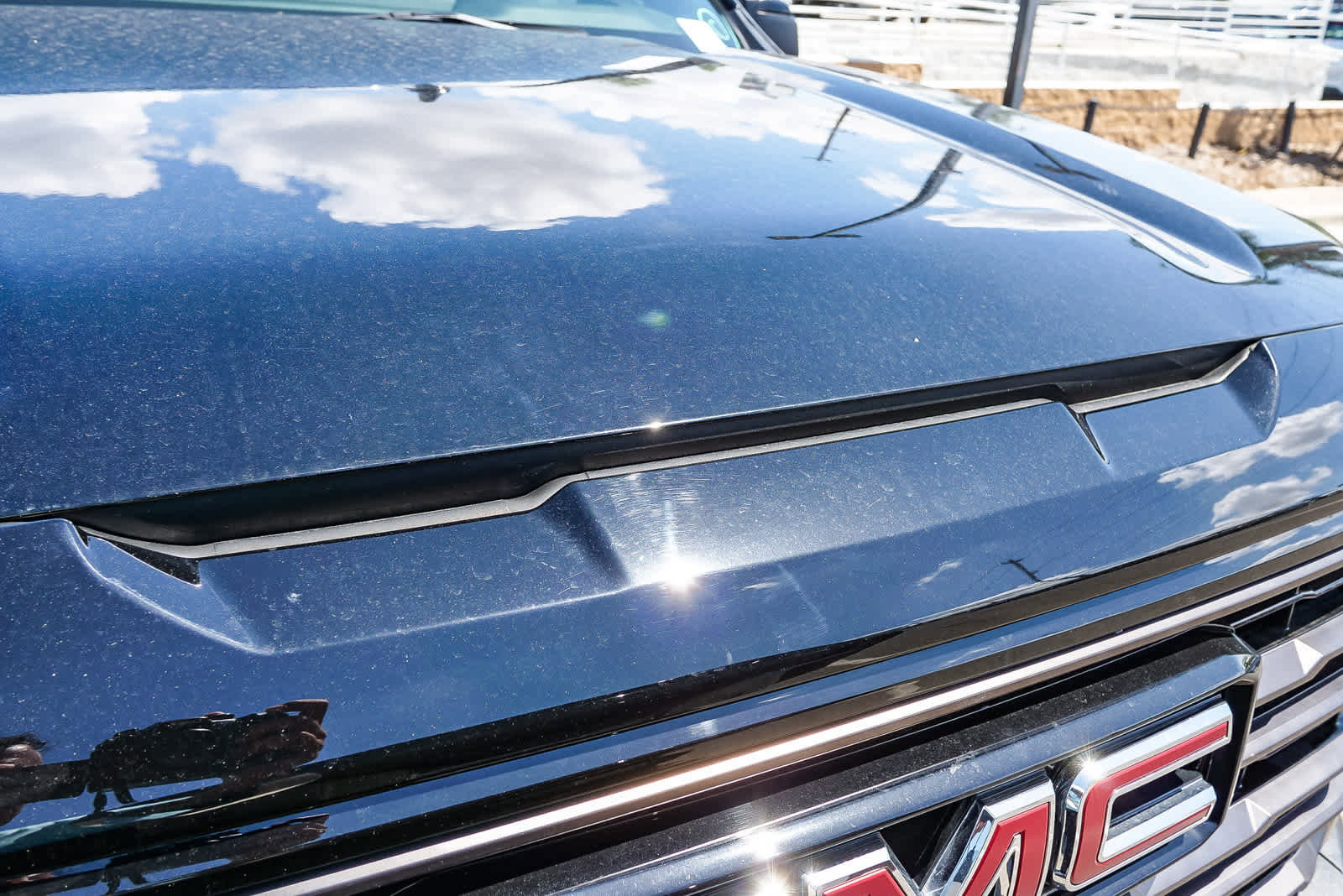 Used 2023 GMC Sierra 1500 AT4X w/ AT4X AEV Edition image 6