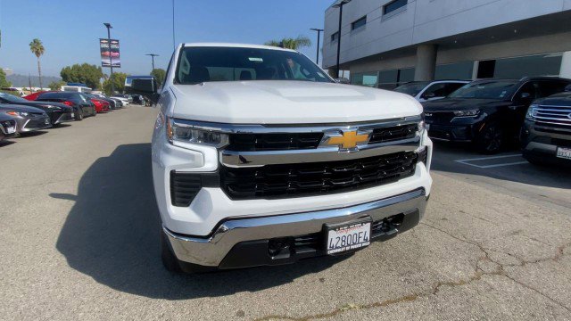 Used 2025 Chevrolet Silverado 1500 LT w/ Protection Package image 3