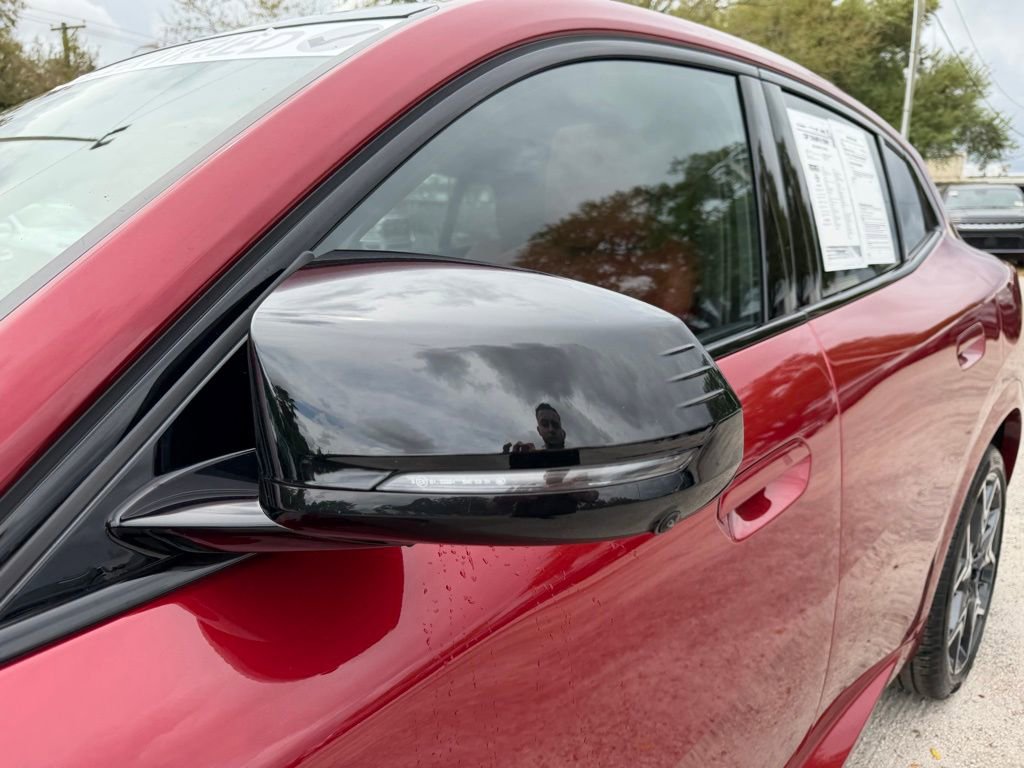 Used 2025 BMW X2 M35i image 10