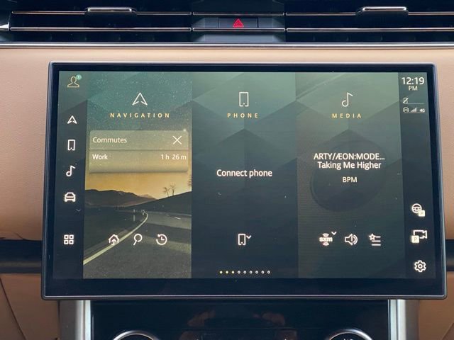 Used 2023 Land Rover Range Rover SE image 41