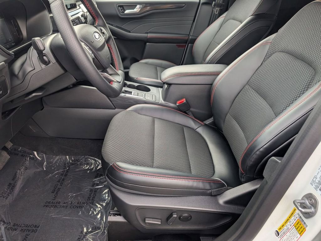 New 2026 Ford Escape ST-Line w/ Cold Weather Package image 20