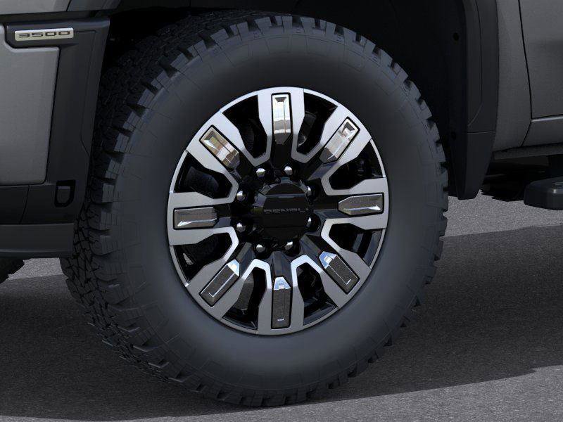 New 2025 GMC Sierra 3500 Denali w/ Denali Reserve Package image 9