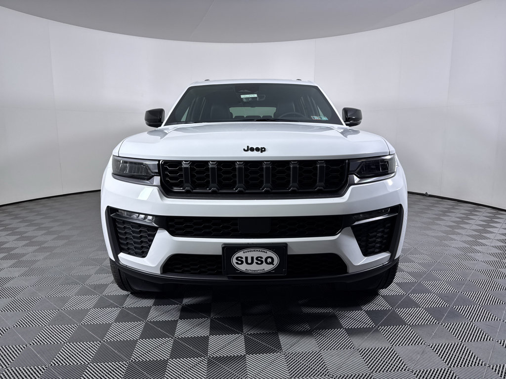 New 2026 Jeep Grand Cherokee L Limited w/ Limited Altitude Package AWD/4WD image 2