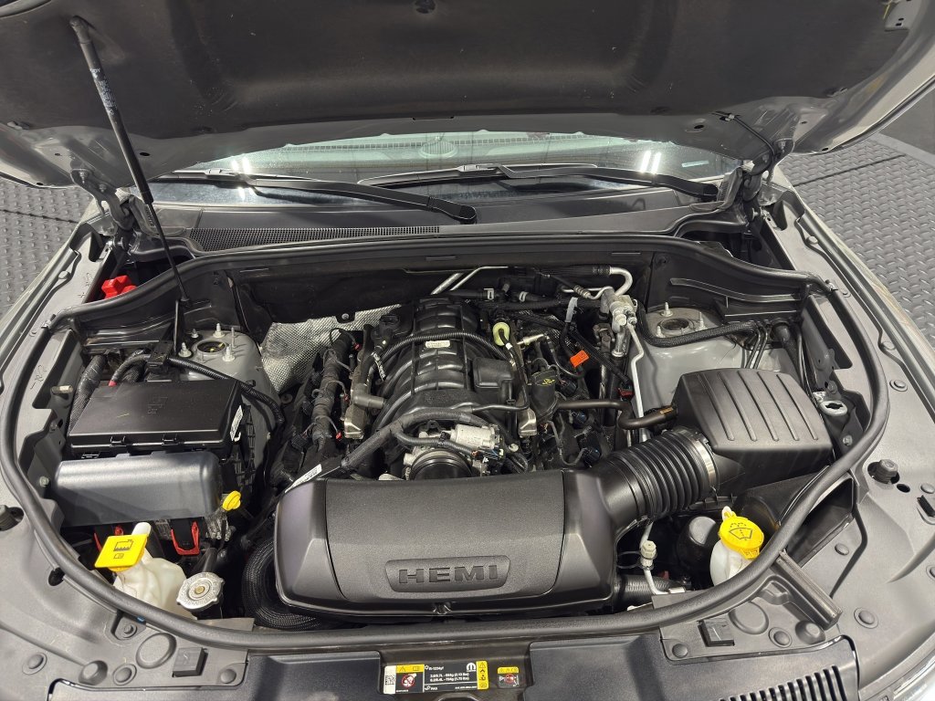 Used 2025 Dodge Durango R/T image 17