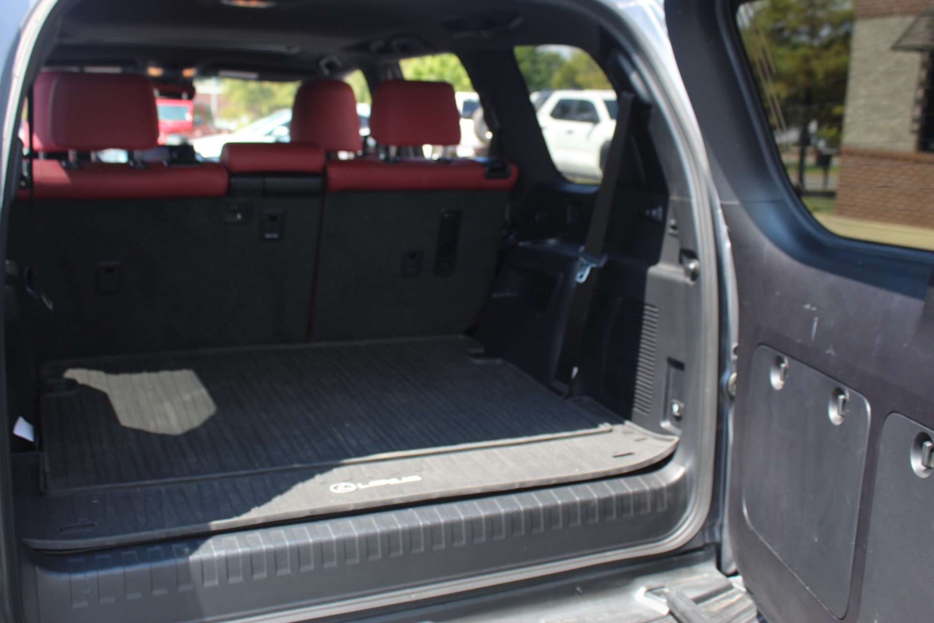Used 2022 Lexus GX 460 Premium w/ Premium Plus Package AWD/4WD image 27