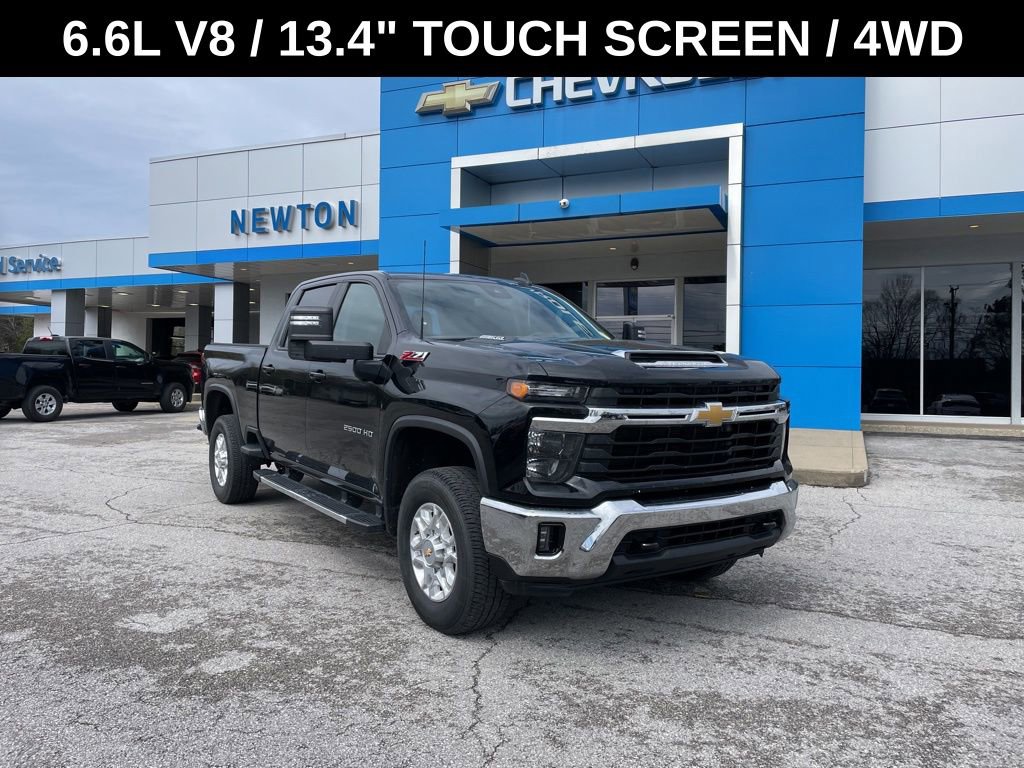 Used 2024 Chevrolet Silverado 2500 LT image 1