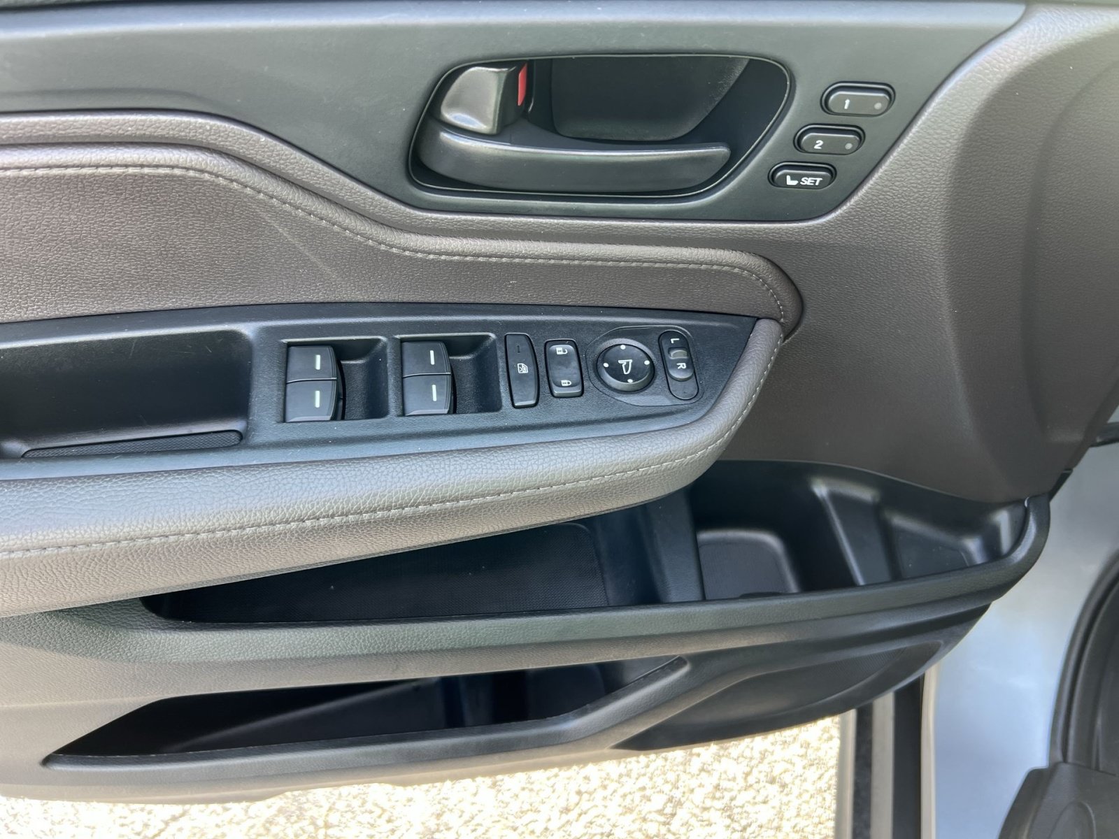 Used 2023 Honda Odyssey EX-L image 15