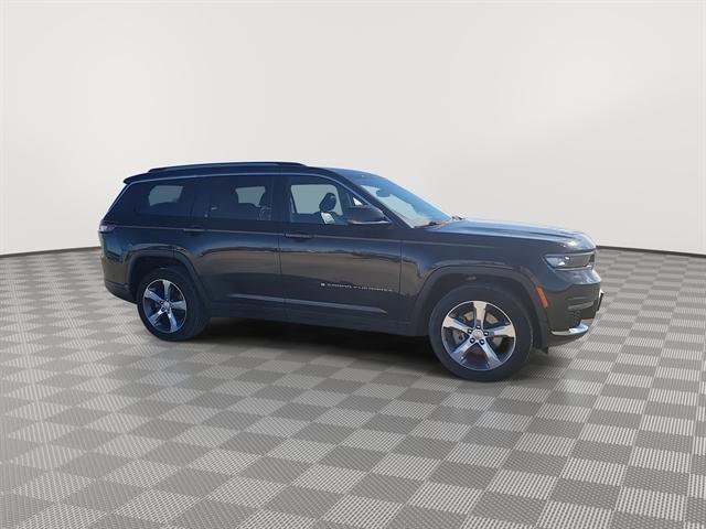 Used 2021 Jeep Grand Cherokee L Limited image 9