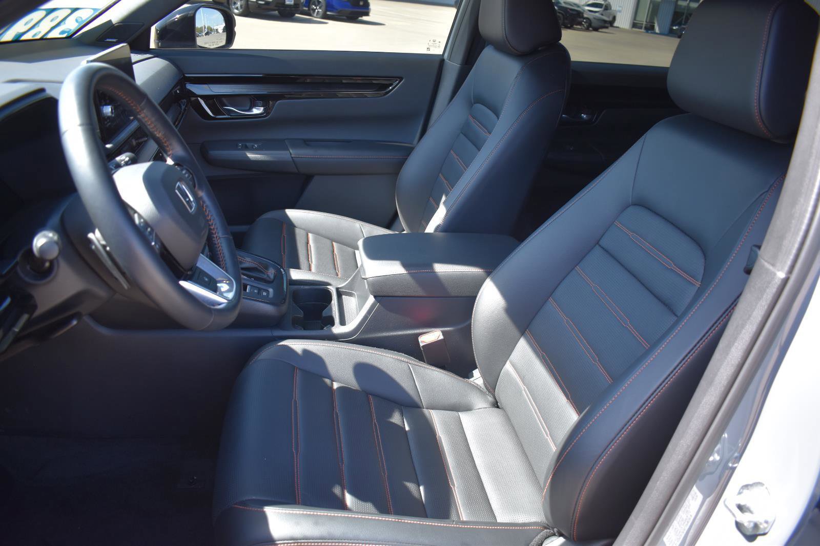 Used 2025 Honda CR-V Sport Touring image 27