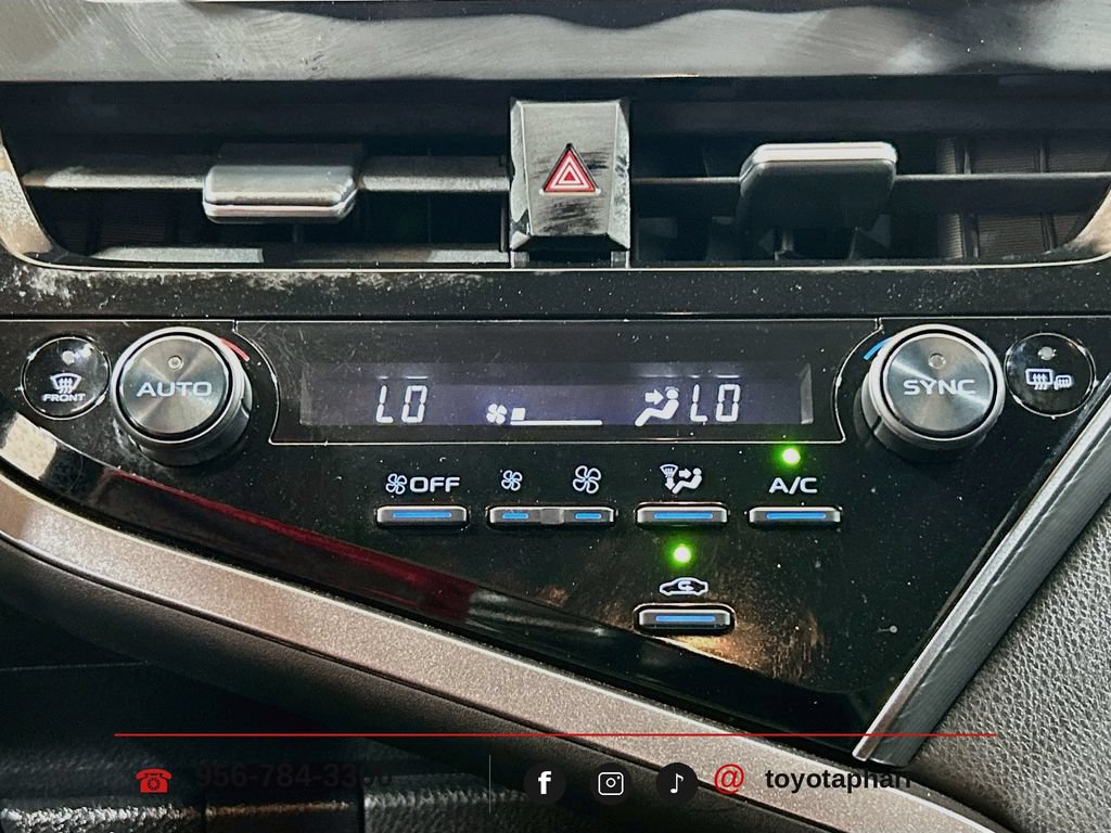 Used 2023 Toyota Camry SE FWD image 14