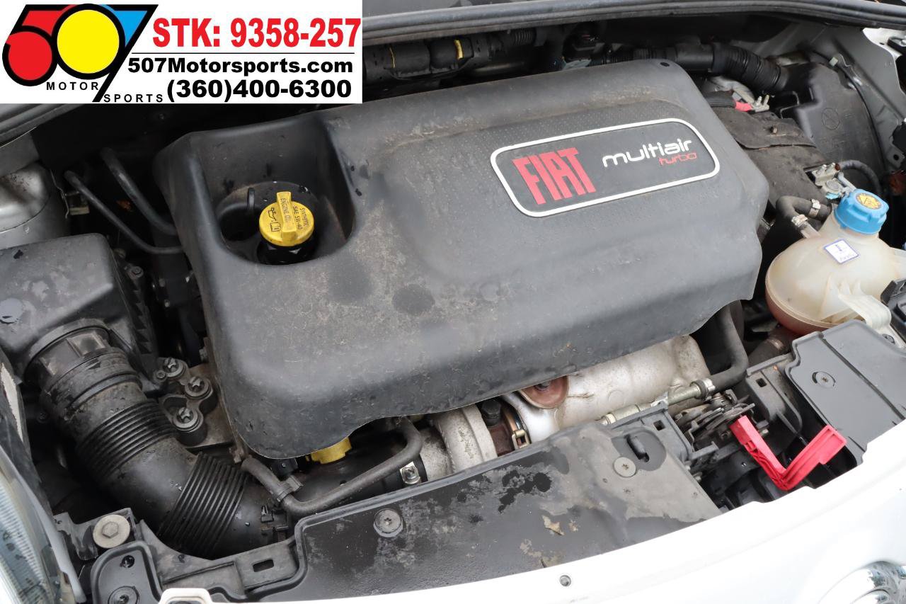 Used 2014 FIAT 500L Easy w/ Popular Equipment Group FWD image 23