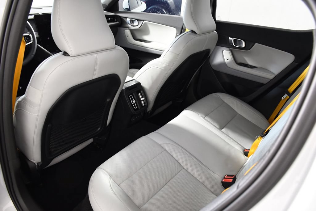 Used 2023 Polestar Polestar 2 w/ Pilot Pack AWD/4WD image 27