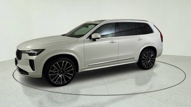 New 2026 Volvo XC90 B6 Plus w/ Protection Package Premier AWD/4WD image 3