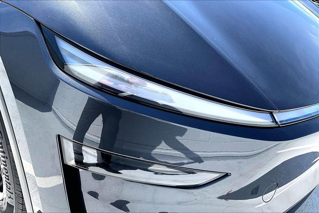 Used 2026 Tesla Model Y 2WD image 30