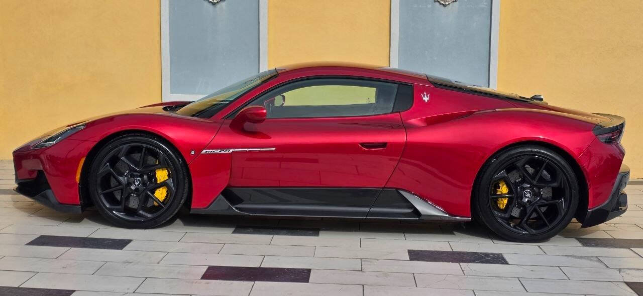 Used 2022 Maserati MC20 Coupe RWD image 11