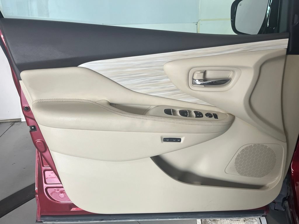 Used 2016 Nissan Murano Platinum AWD/4WD image 27