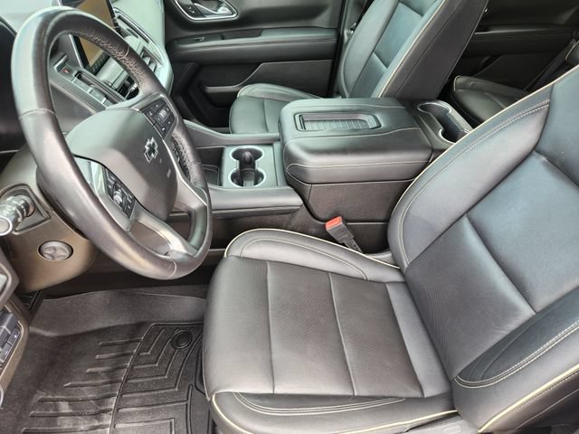 Used 2021 Chevrolet Tahoe Premier w/ Premium Package RWD image 13