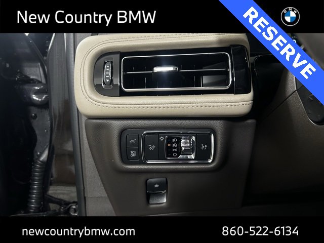 Used 2022 Lincoln Nautilus Reserve image 18