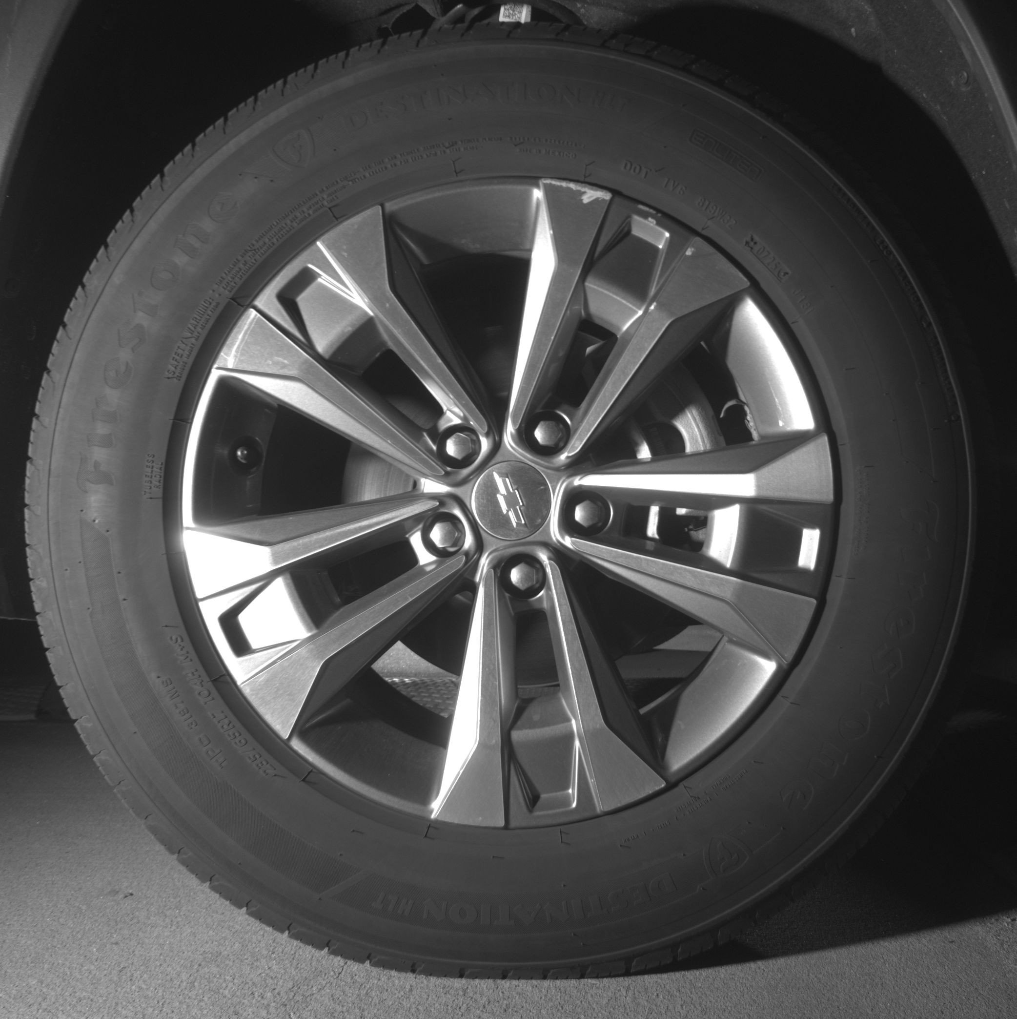 Used 2025 Chevrolet Equinox LT FWD image 13
