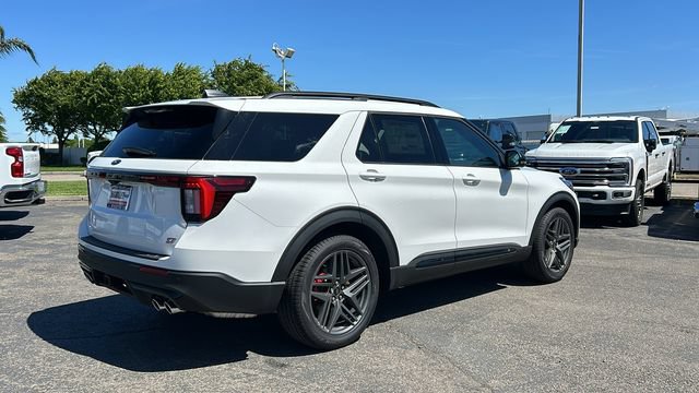 New 2026 Ford Explorer ST w/ Sun And Sound Package AWD/4WD image 3