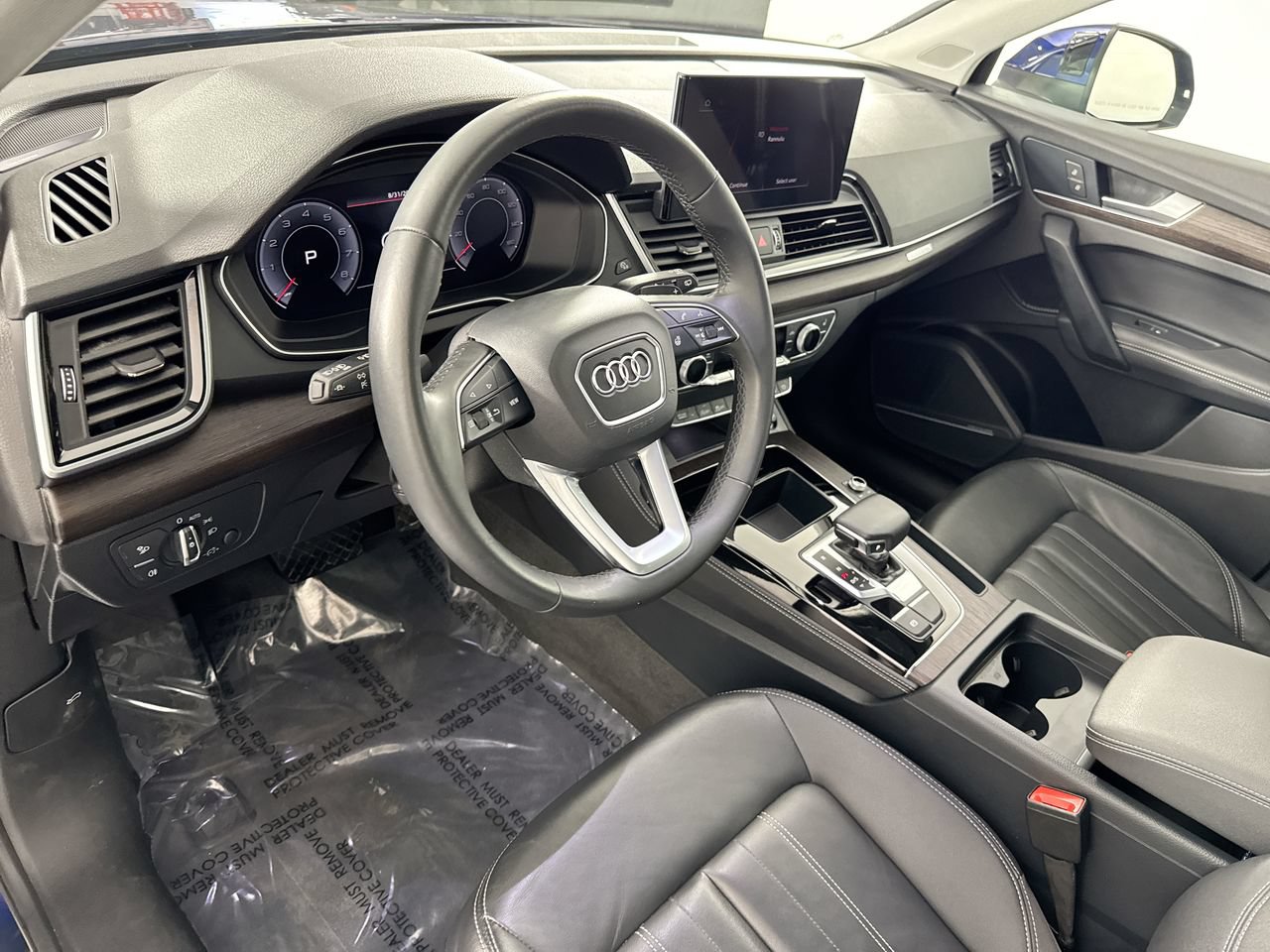 Used 2023 Audi Q5 2.0T Premium Plus w/ Premium Plus Package AWD/4WD image 13